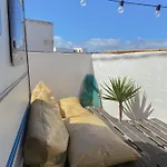 Glamping Caravan Lanzarote 豪华帐篷 *