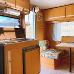 Glamping Caravan Lanzarote 蒂纳霍