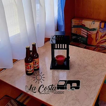 Glamping Caravan Lanzarote 蒂纳霍
