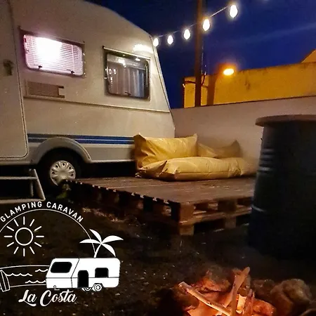 Luxusní stan Glamping Caravan Lanzarote Tinajo