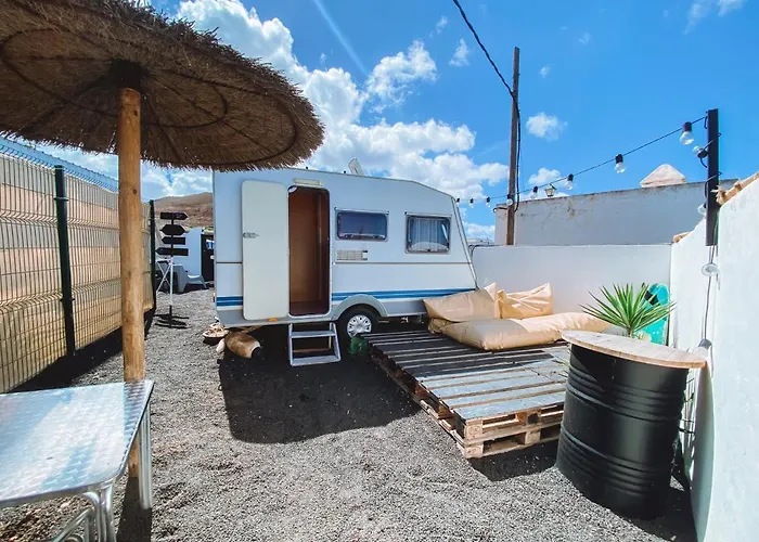 Luxe tent Glamping Caravan Lanzarote Tinajo