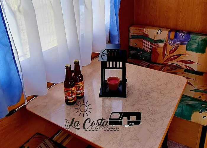 Glamping Caravan Lanzarote تيناجون